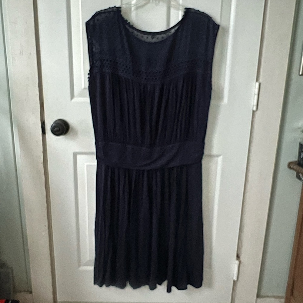 Jersey Boden Dress with Swiss Dot Detail